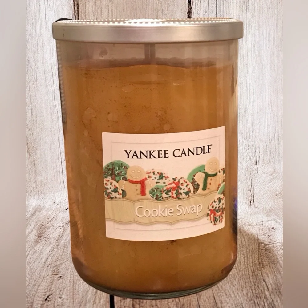 Vintage Original Yankee Candle Cookie Swap HTF 22 ounce